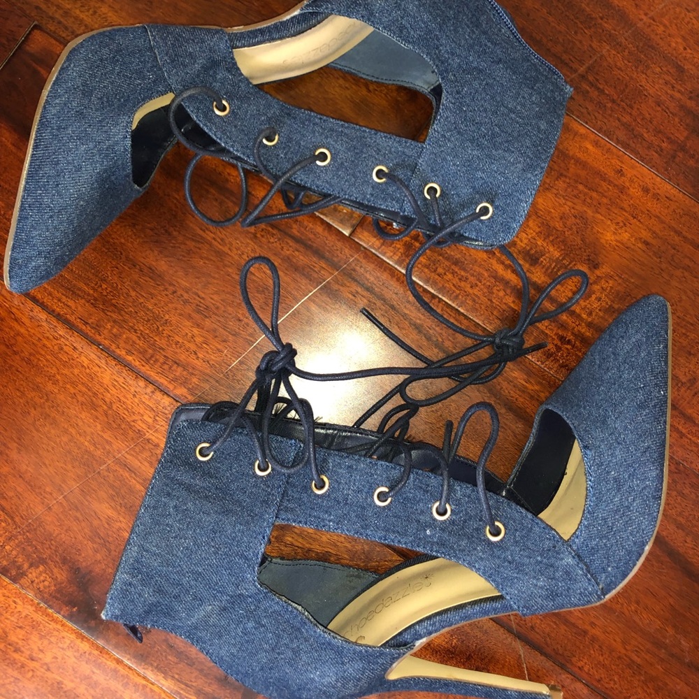 Heels, Jean material, lace up